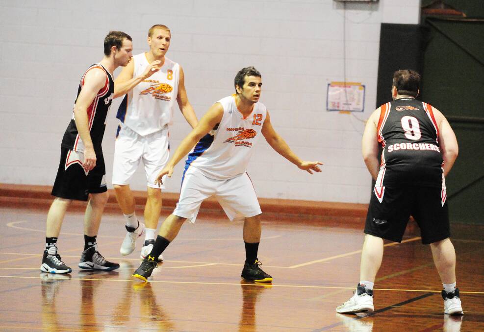 ON THE COURT: Shaun Carter for Wagga Heat against  Springwood Scorchers at the weekend. Wagga defeated Springwood Scorchers 95-71 in round three of the Waratah League at Bolton Park. Picture: Kieren L Tilly