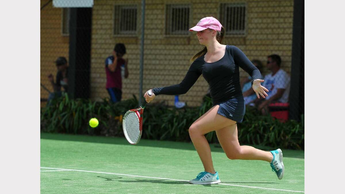 Margia Eldershaw competes in the Riverina Junior Tennis Open. Picture: Addison Hamilton