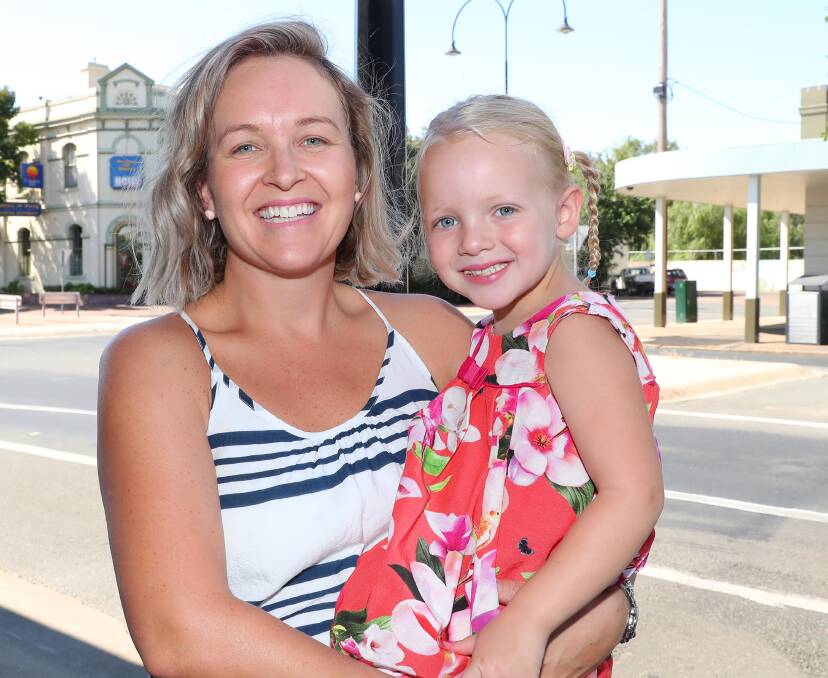 ALL SMILES: Wagga's Tahnee Wise and Sylvie Wise, 4, soak up the atmosphere at Fitz Live on the weekend. Picture: Kieren L Tilly 