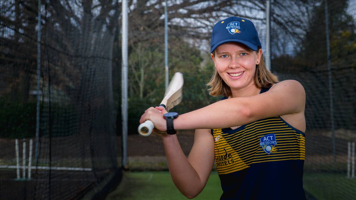 Carly Leeson made her ACT Meteors debut on Sunday. Picture: Elesa Kurtz