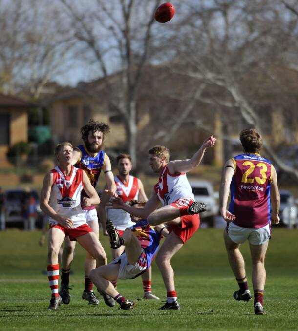 BATTLE: Riverina League preliminary final, Griffith versus GGGM. Griffith secured a spot in this weekend's grand final.